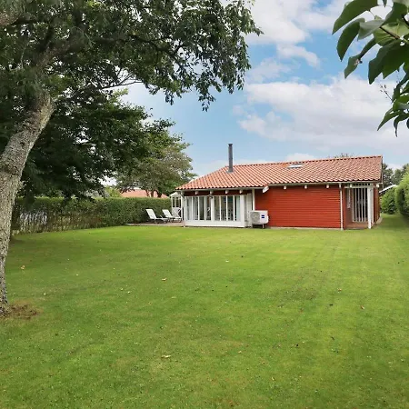 4 Person In V Holiday home *