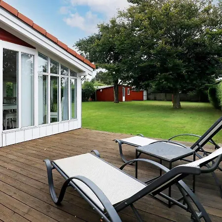 4 Person In V Holiday home *
